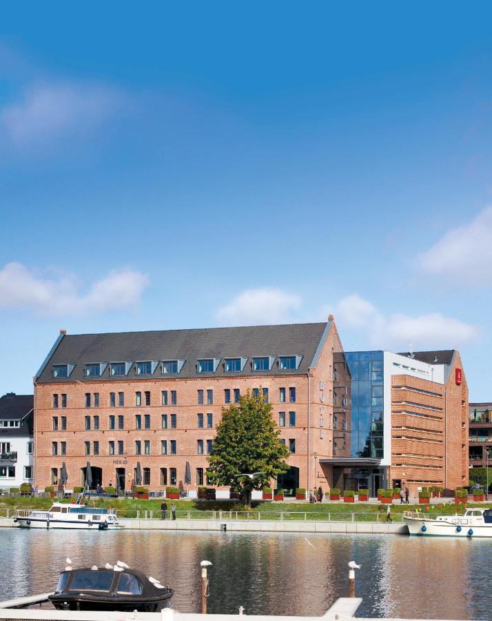 Hotel Hafenspeicher เลียร์ ภายนอก รูปภาพ