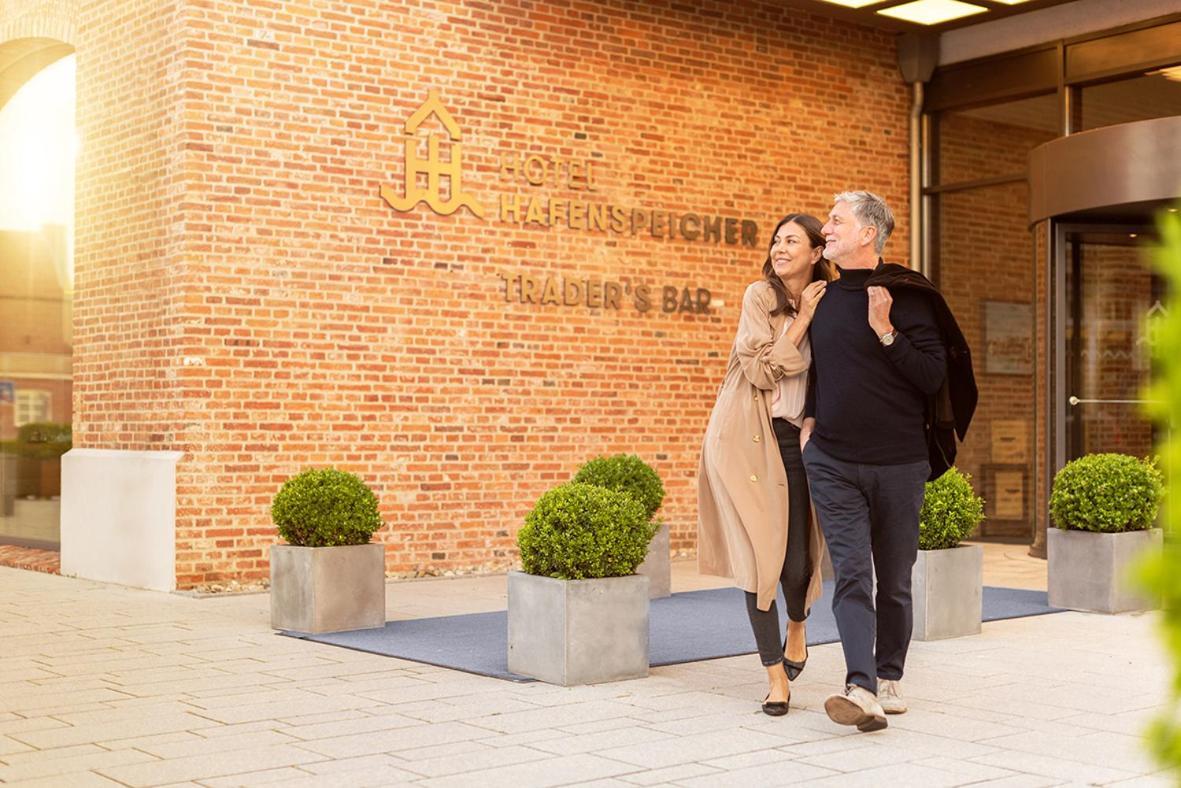 Hotel Hafenspeicher เลียร์ ภายนอก รูปภาพ