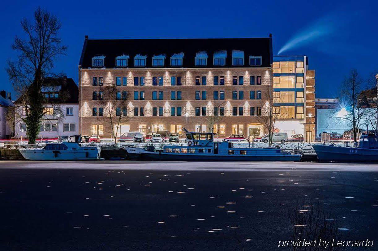 Hotel Hafenspeicher เลียร์ ภายนอก รูปภาพ