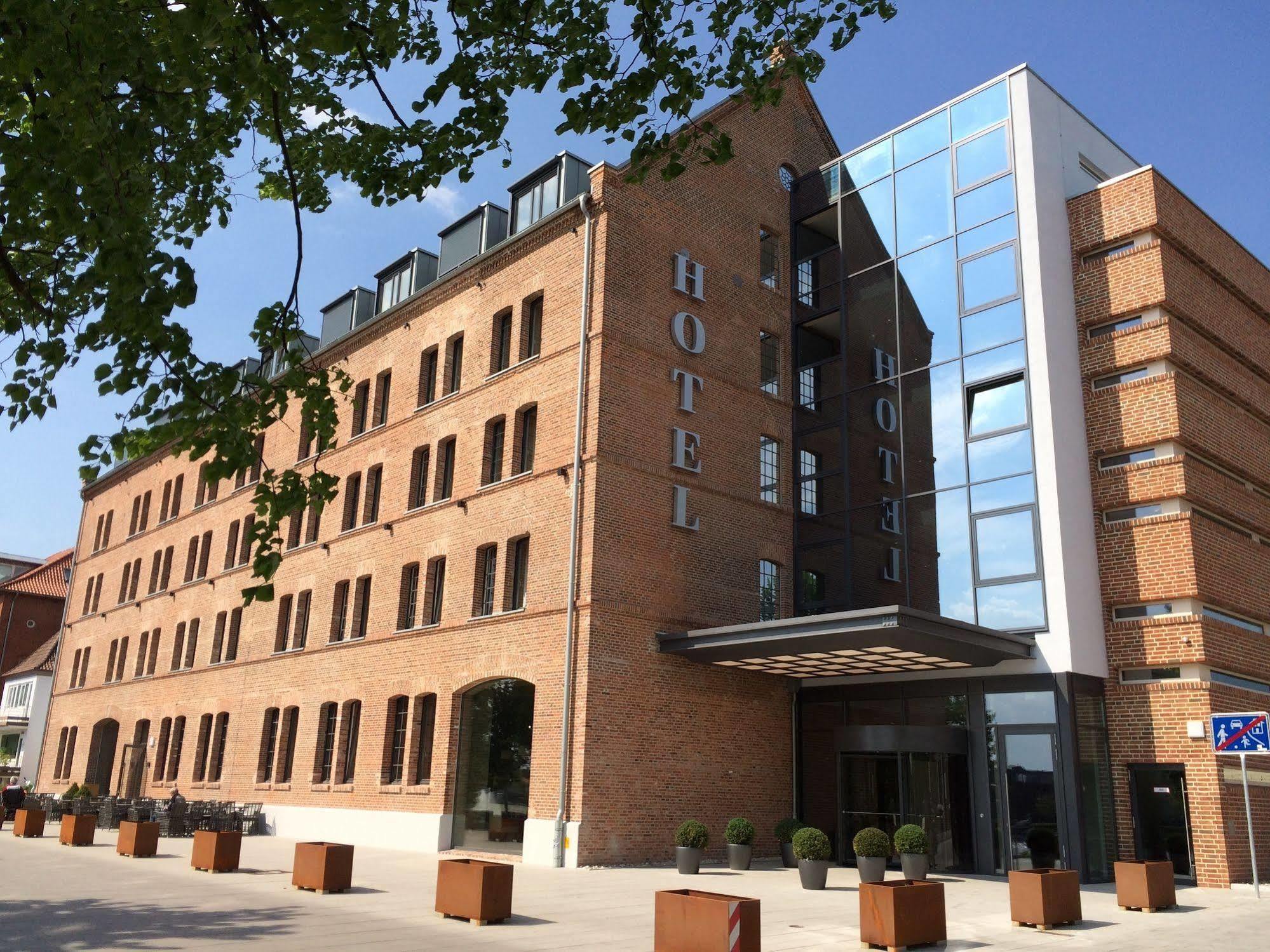 Hotel Hafenspeicher เลียร์ ภายนอก รูปภาพ